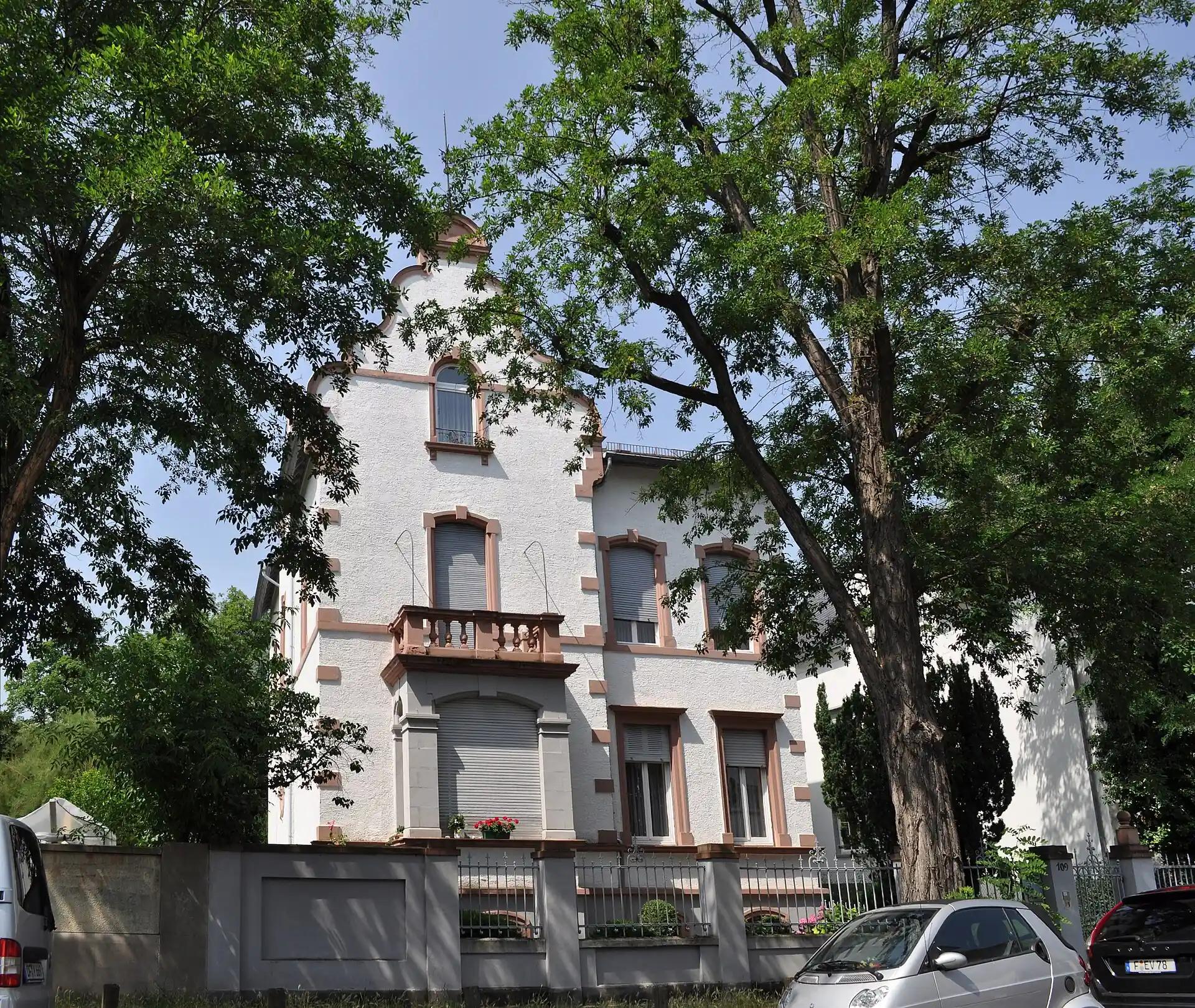 Villa Geleitsstraße 109 in Offenbach-Westend