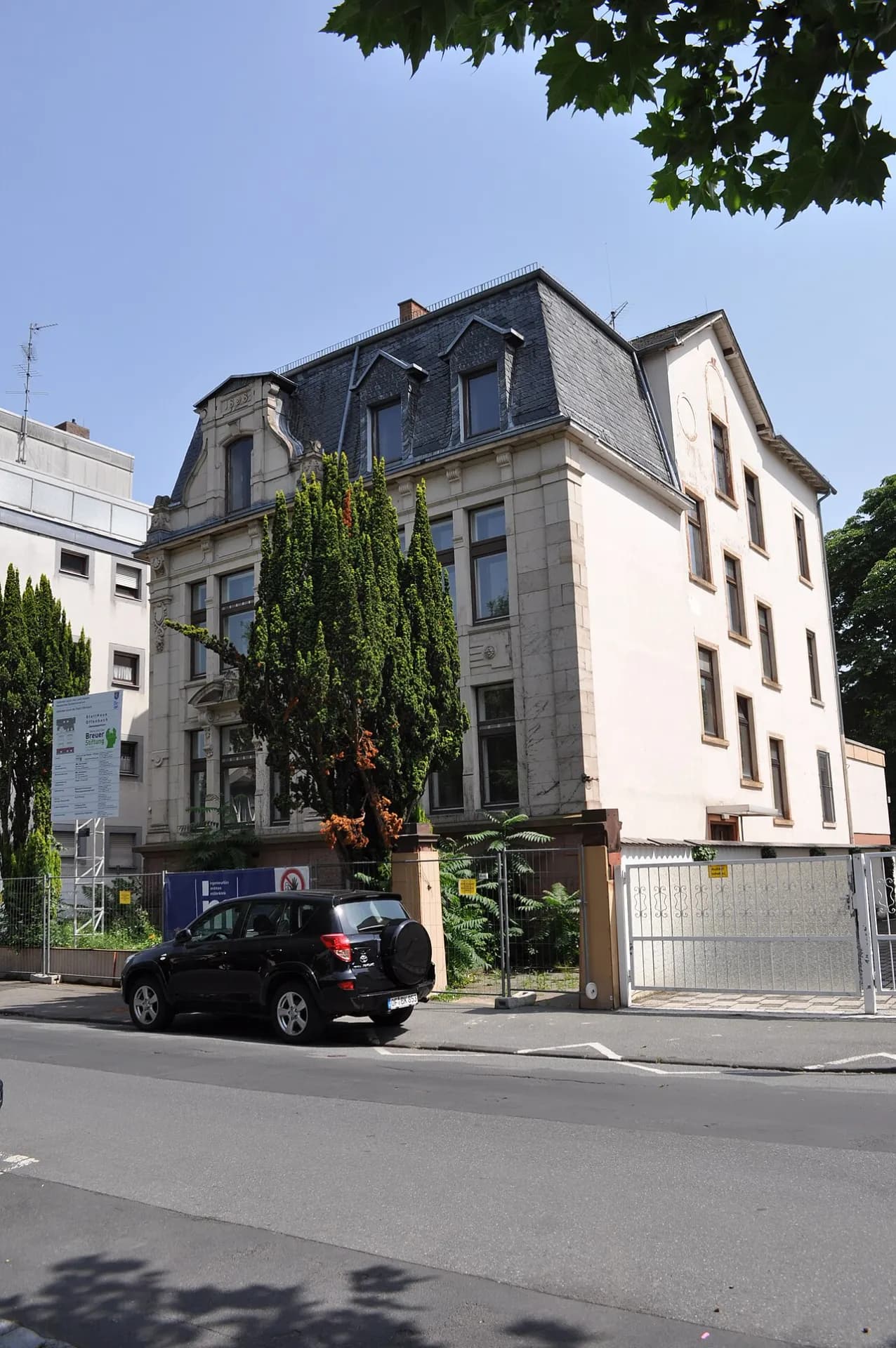 Wohnhaus Geleitsstraße 94 in Offenbach-Westend