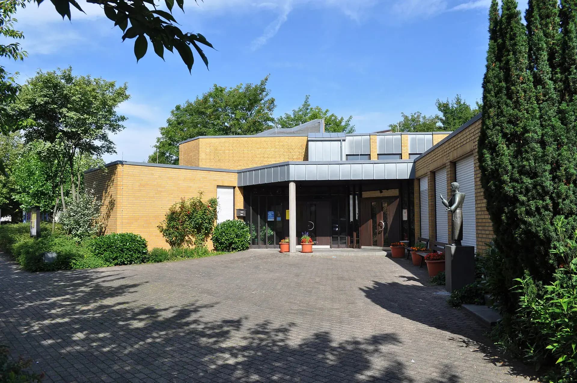 Katholisches Gemeindezentrum St. Franziskus in Bad Homburg-Kirdorf