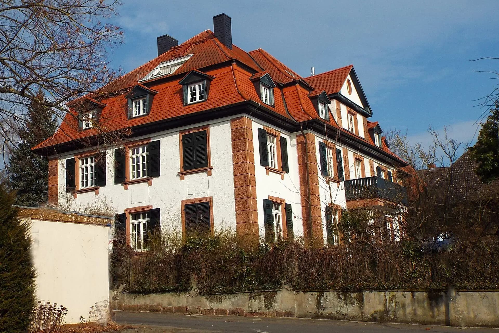 Neubarockes Herrenhaus des Hofguts in Reinheim-Georgenhausen