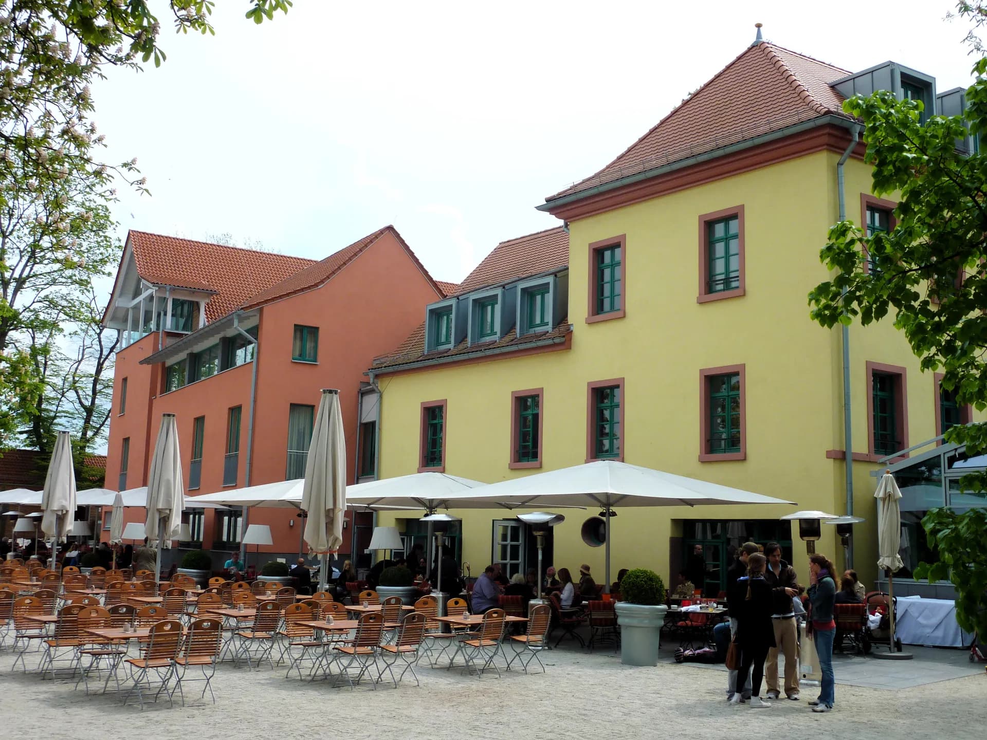 Terrasse der Gerbermühle in Frankfurt-Oberrad
