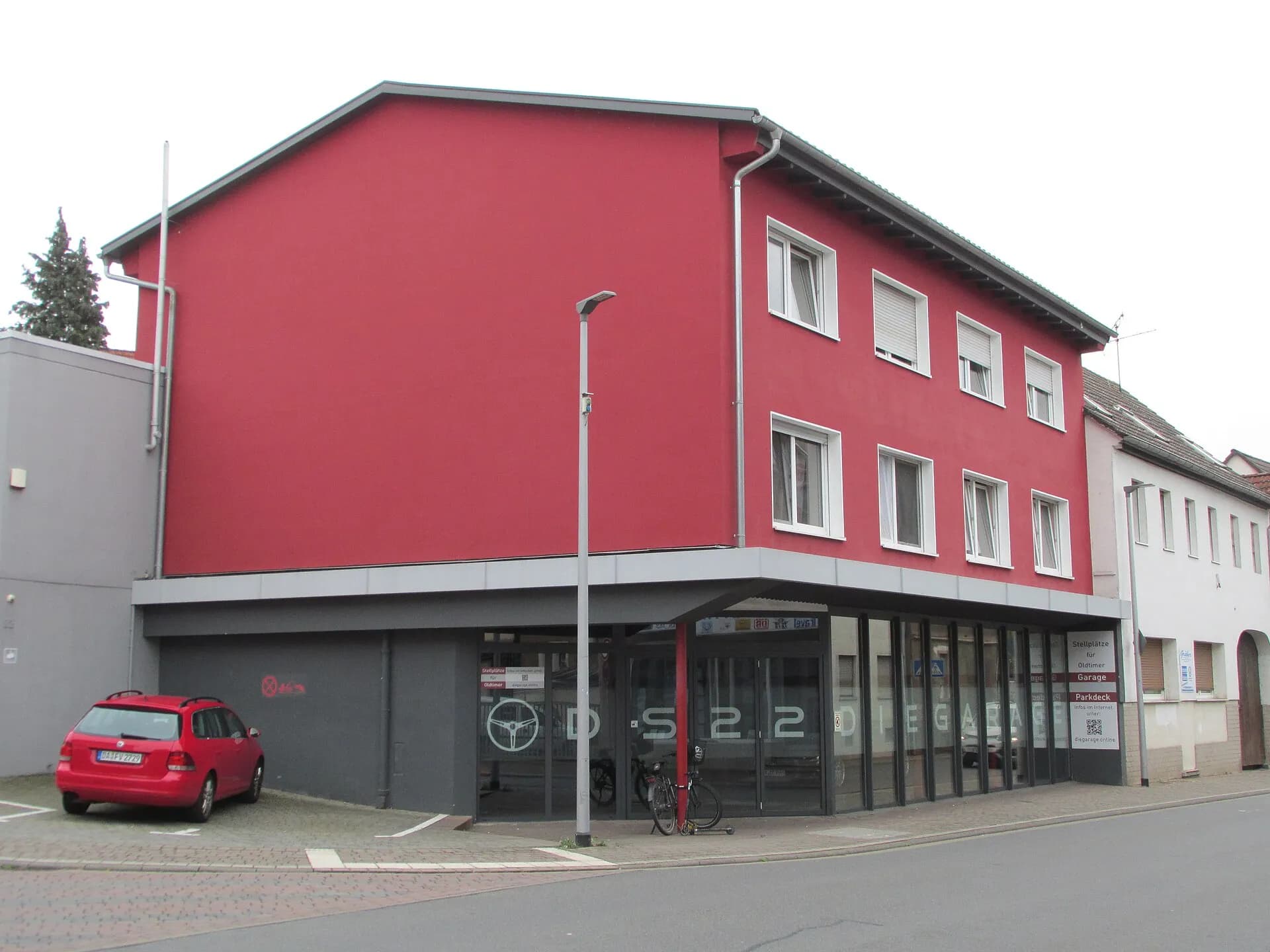 Geschäftshaus an der Darmstädter Straße 22 in Ober-Ramstadt