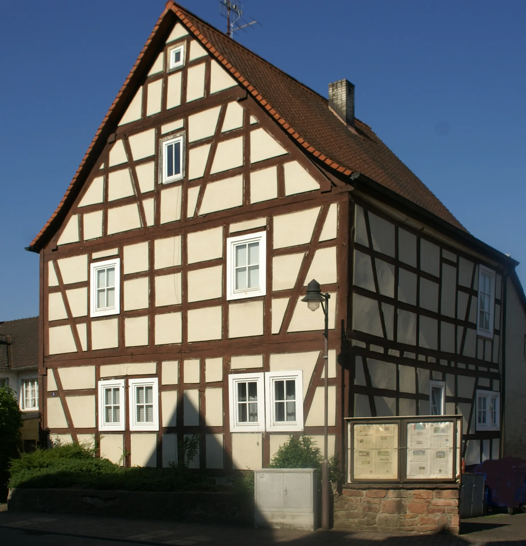 Giebelständiges Fachwerkhaus an der Aschaffenburger Straße in Schöllkrippen