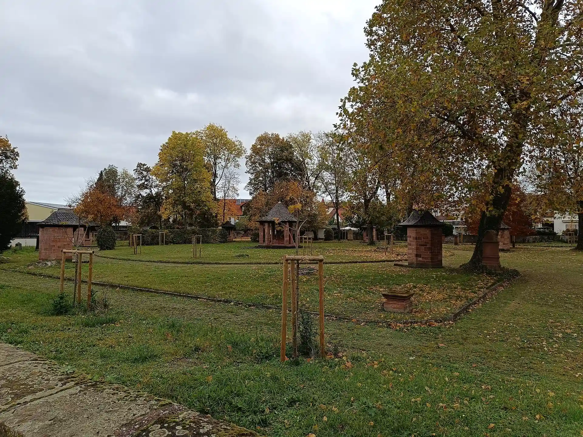 Wiese an der Gnadenkapelle in Dieburg