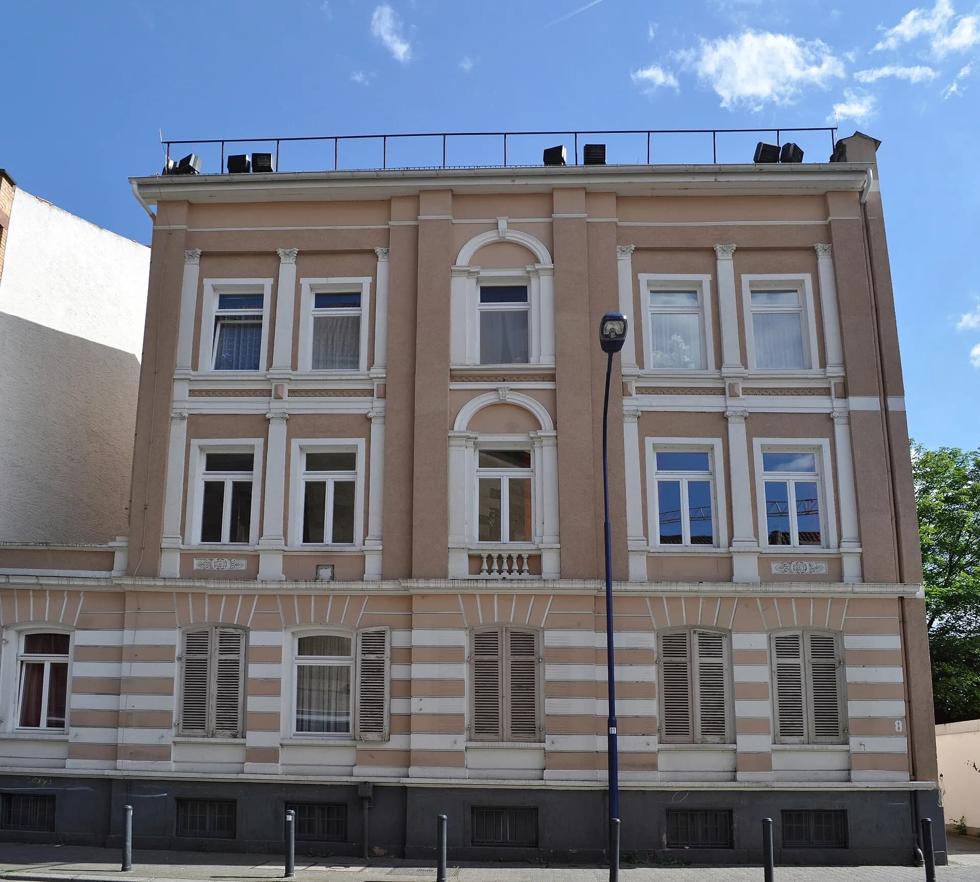Eckhaus Goethestraße 8 in Offenbach