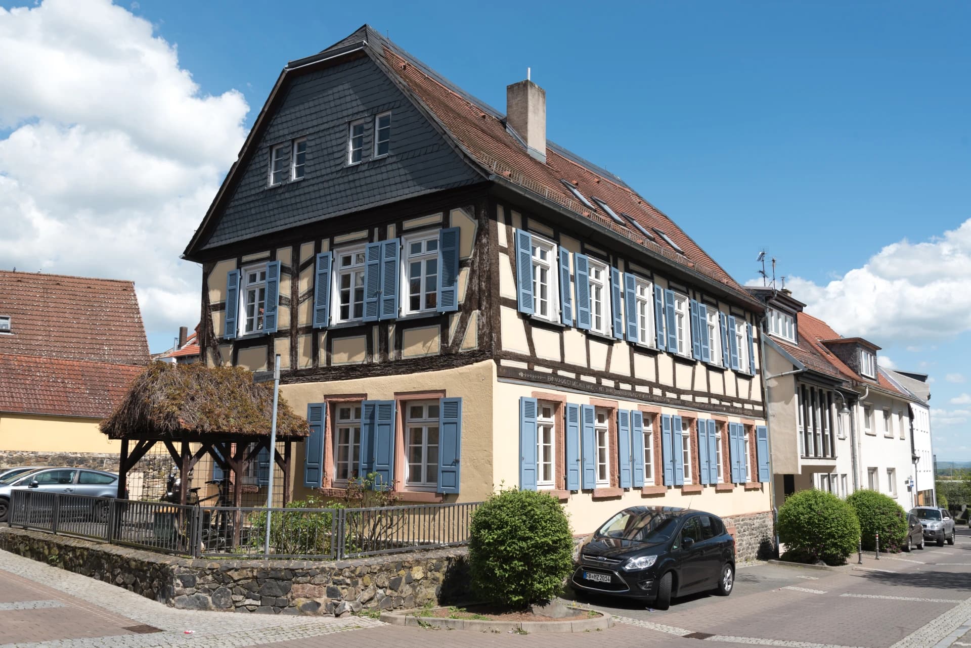 Barockbau Große Klostergasse 6 in Friedberg (Hessen)