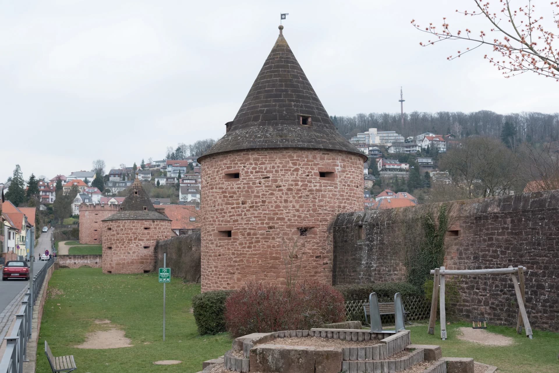 Großes Bollwerk der Stadtbefestigung in Büdingen
