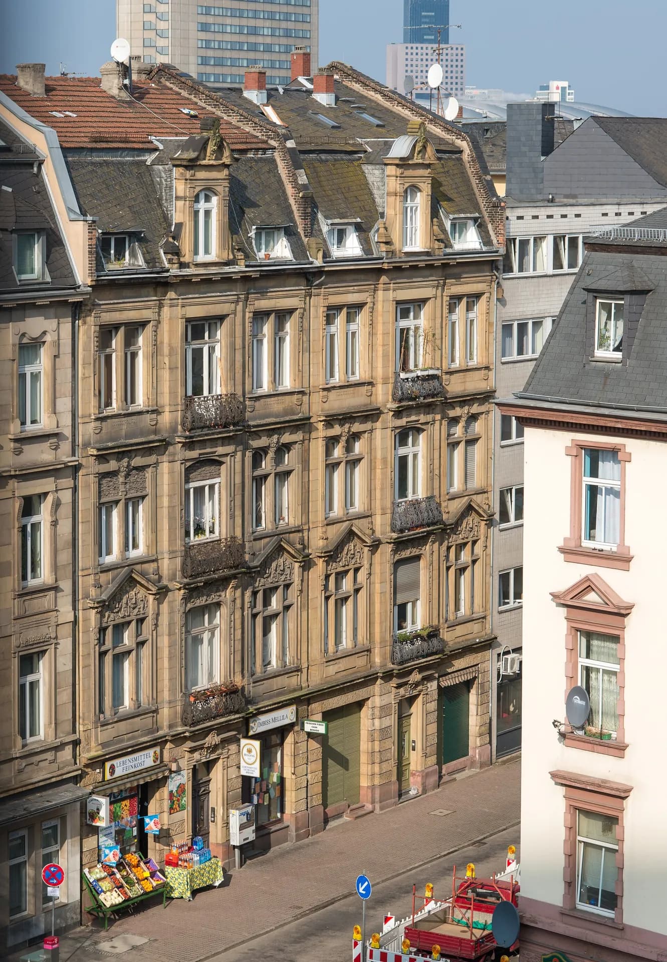 Gründerzeithaus an der Karlsruher Straße im Frankfurter Gutleutviertel