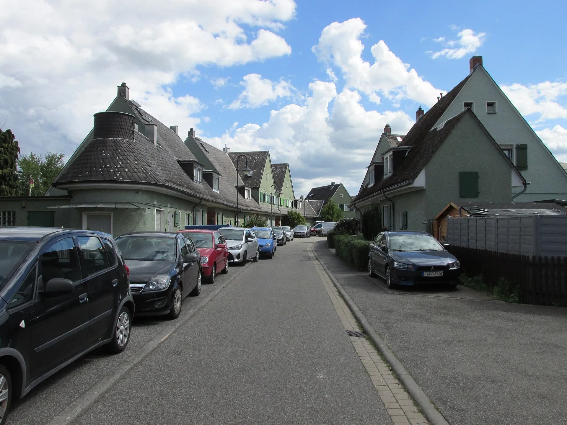 Straßenzug Grüne Winkel in Frankfurt-Nied