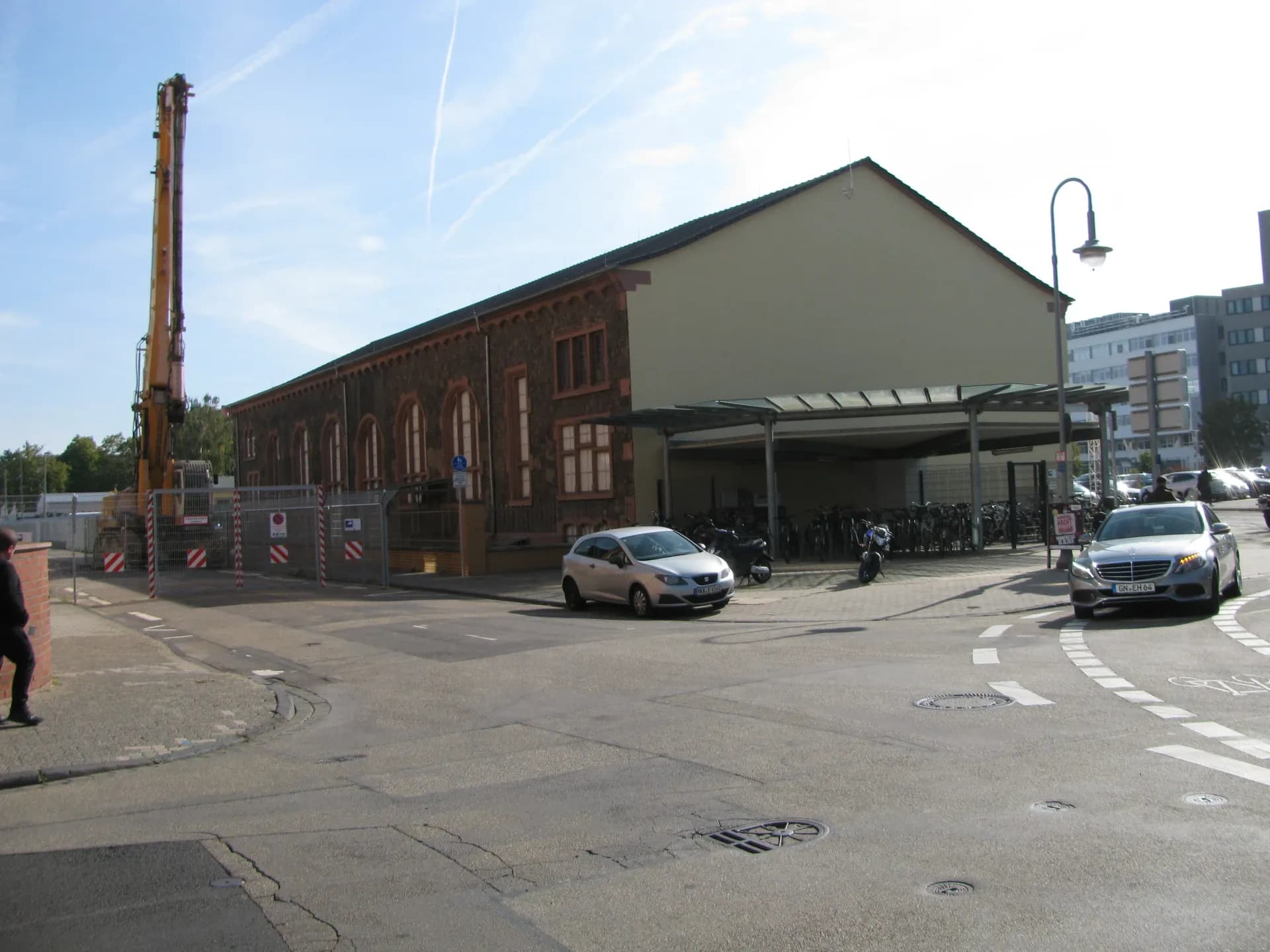 Historische Backsteinhalle am Grünen Weg in Hanau