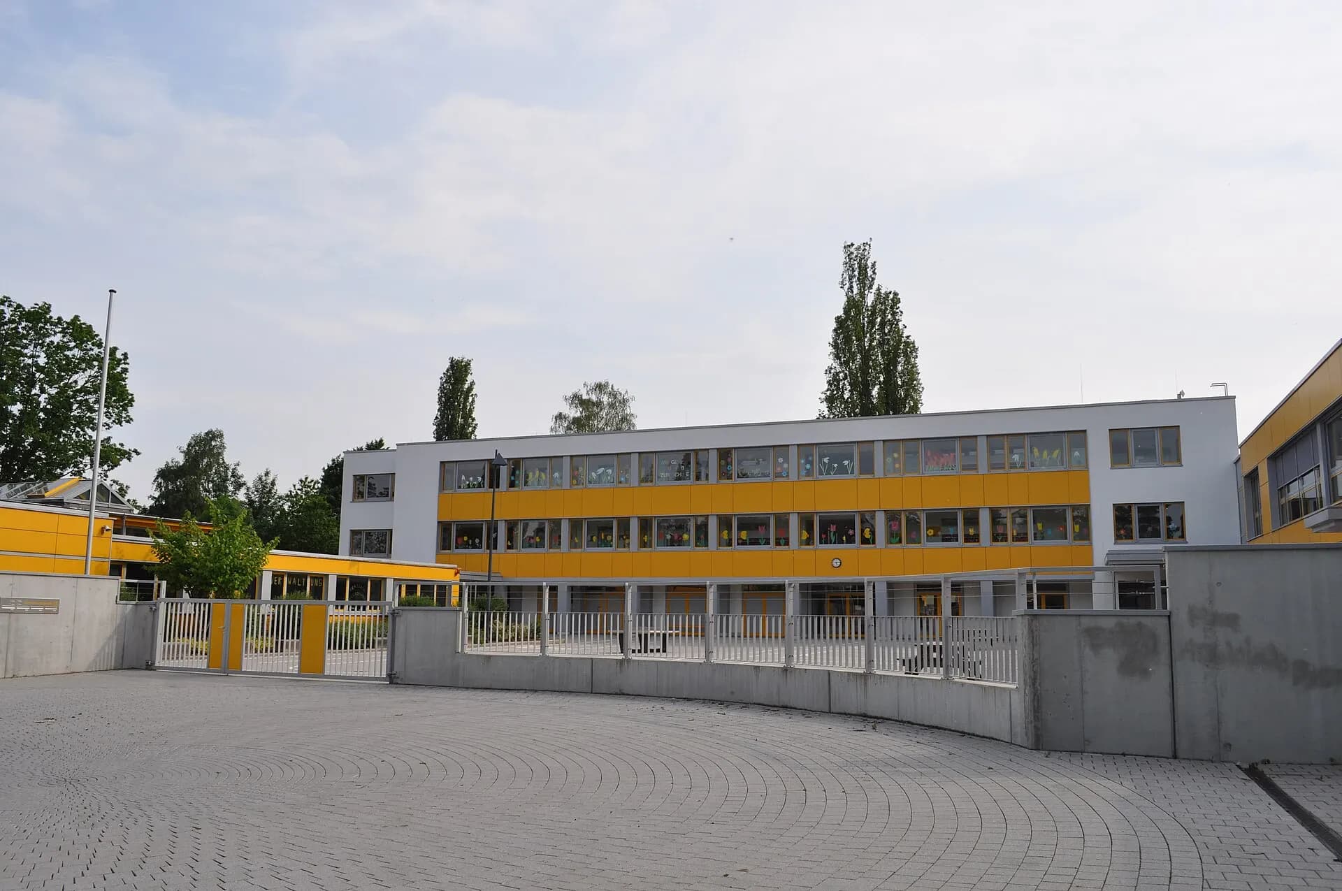 Grundschule in Oberursel-Weißkirchen