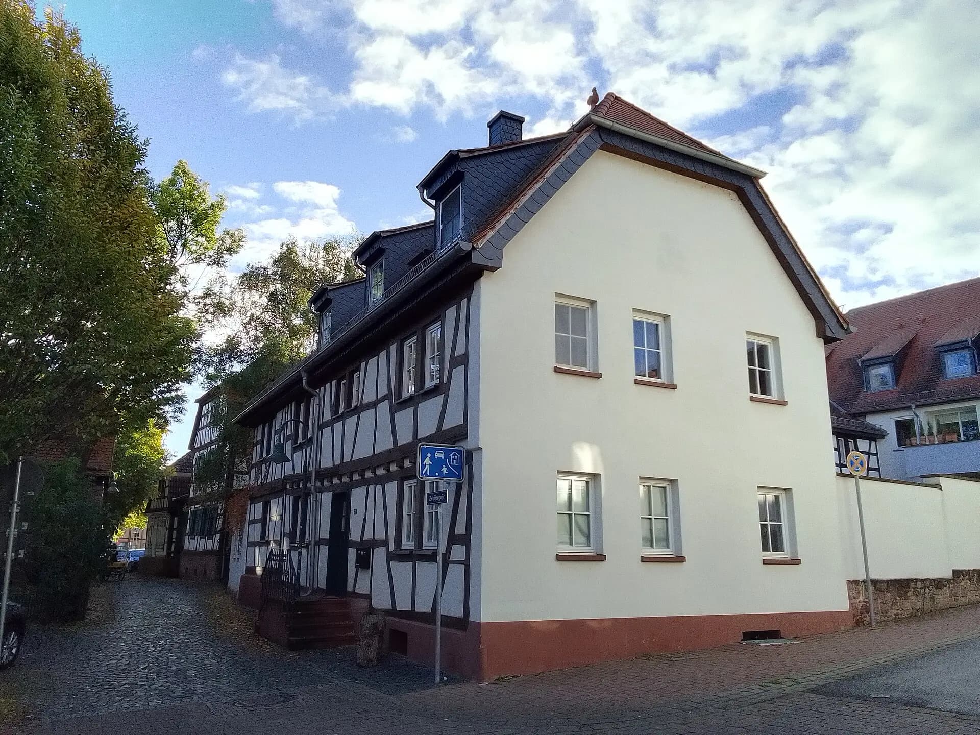 Häuserzeile in der Schäfergasse in Dietzenbach