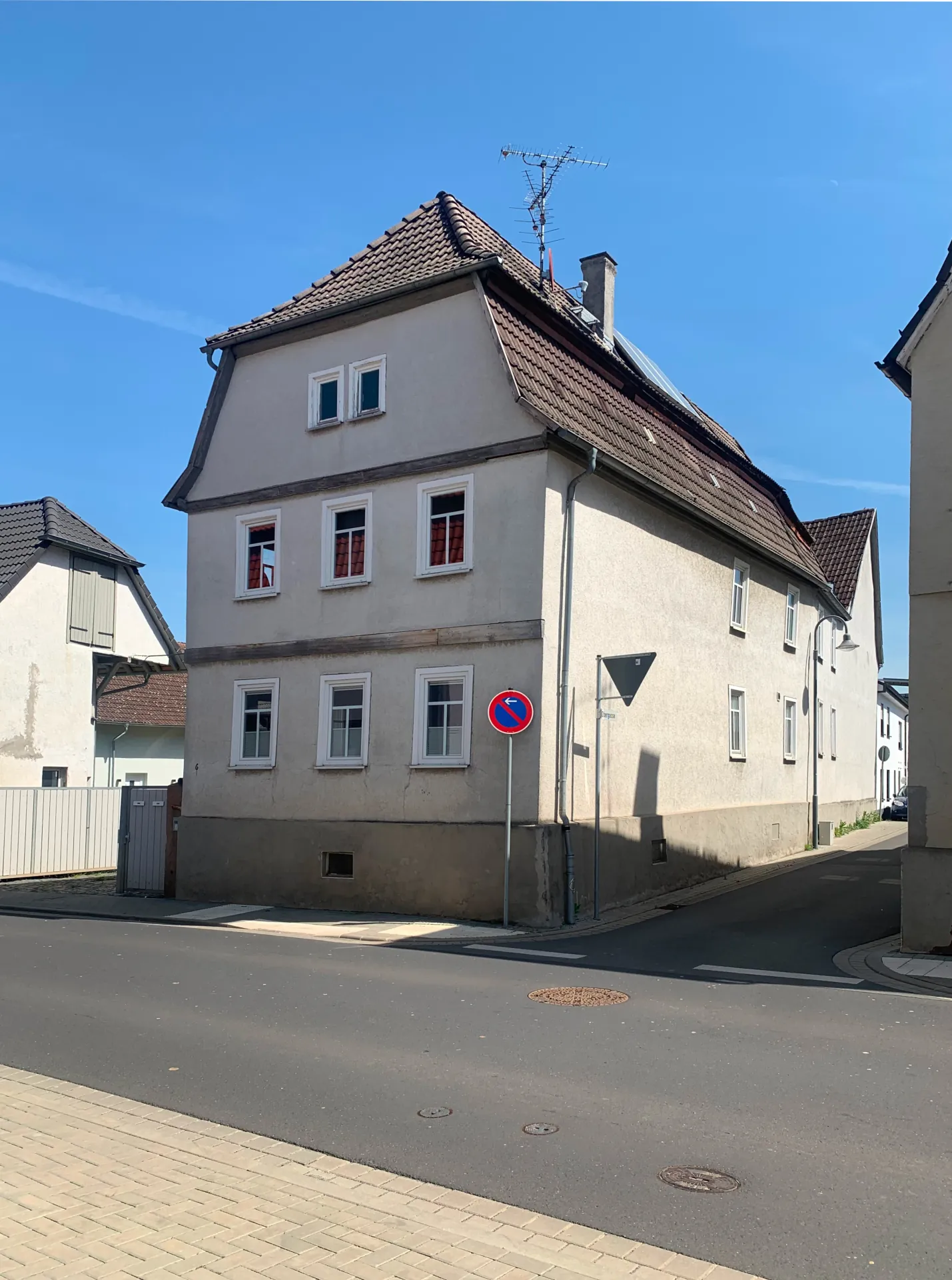 Wohnhaus in der Hanauer Straße 6 in Ober-Wöllstadt
