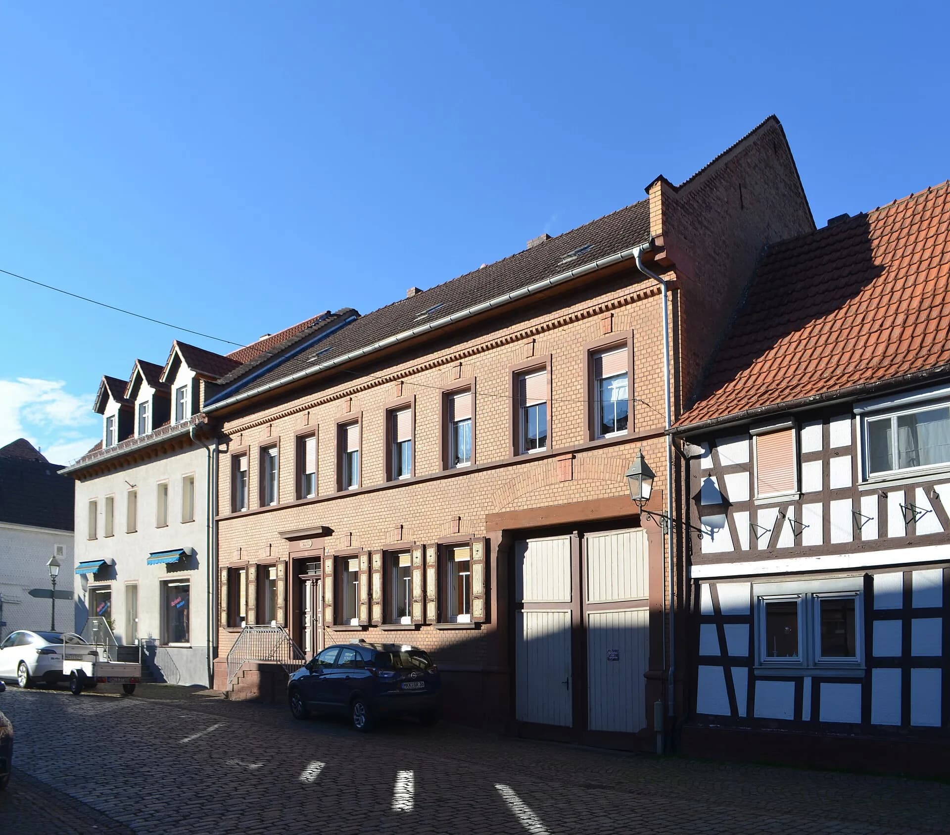 Straßenzug an der Hauptstraße 36 in Maintal-Hochstadt