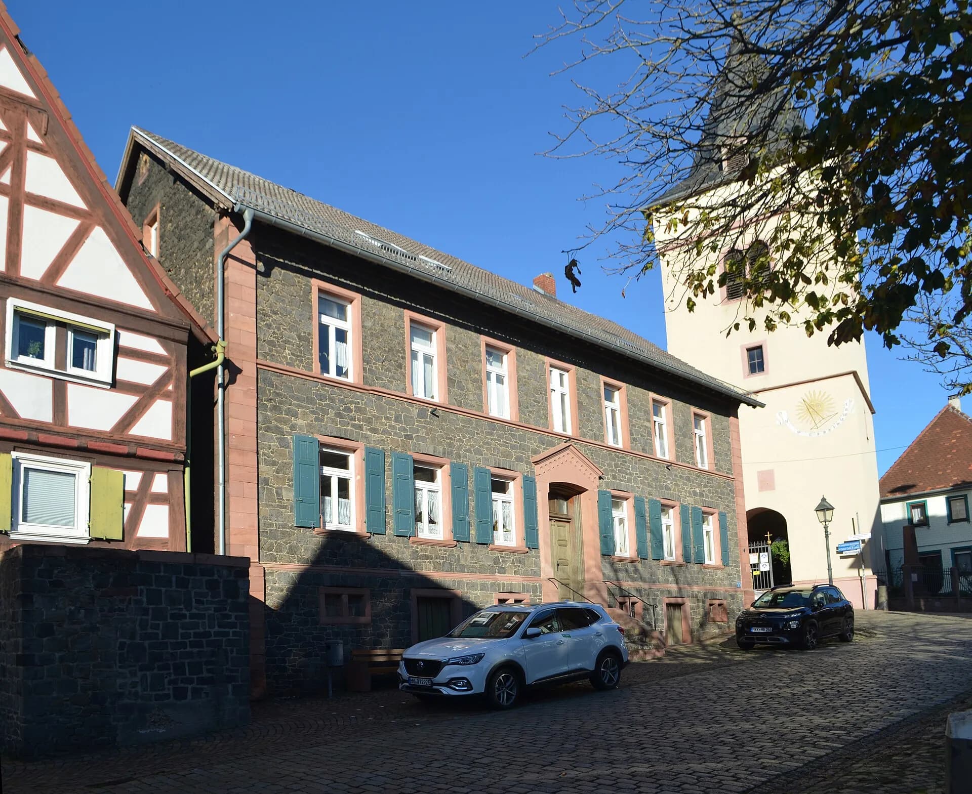 Fachwerkhaus Hauptstraße 4 vor dem Obertor in Maintal-Hochstadt
