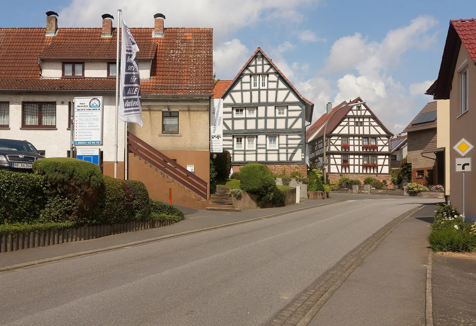 Ortsdurchfahrt der Hauptstraße in Krombach