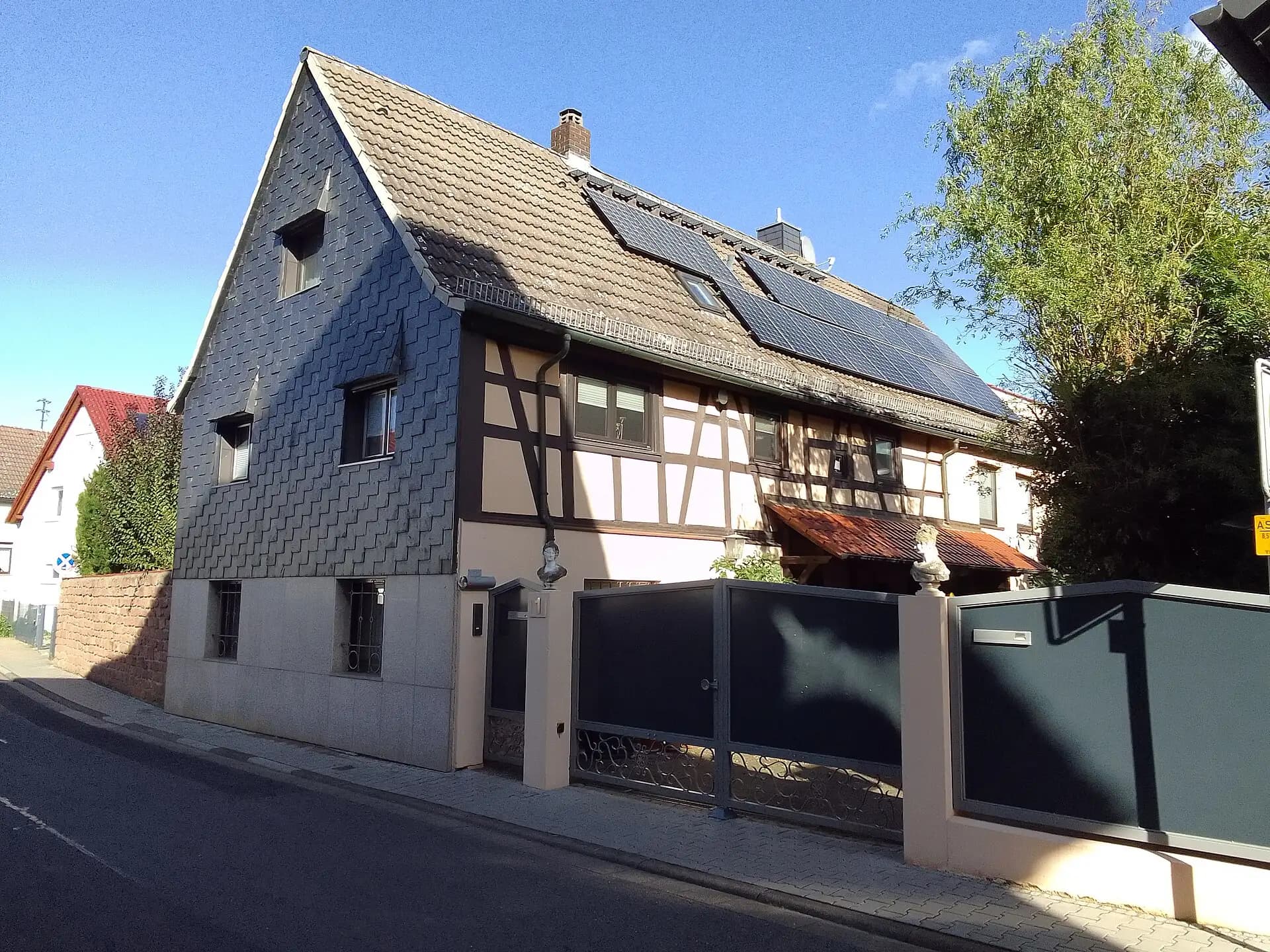 Wohnhaus Mainzer Straße 1 in Dreieich-Offenthal