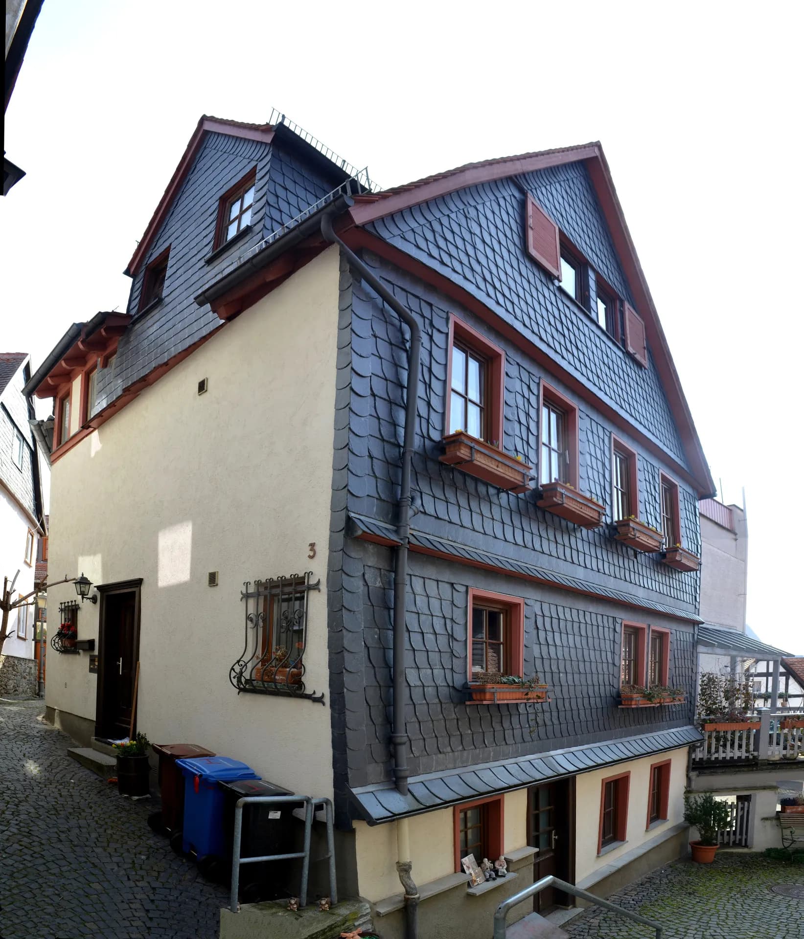 Schieferhaus Vogelgesanggasse 3 in Kronberg im Taunus