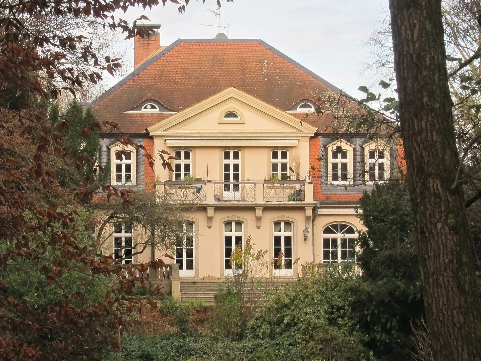 Haupthaus des ehemaligen Hofguts Bayerseich in Egelsbach