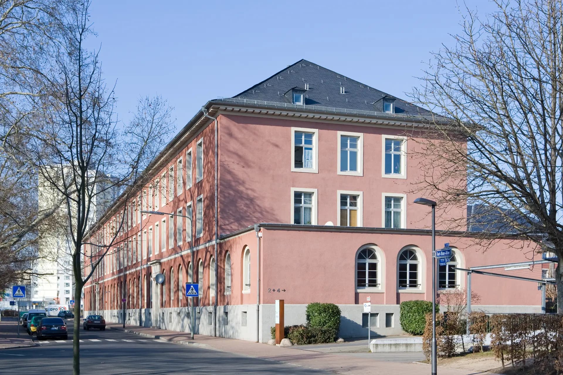 Wohnhaus an der Herbesthaler Straße in Frankfurt Höchst