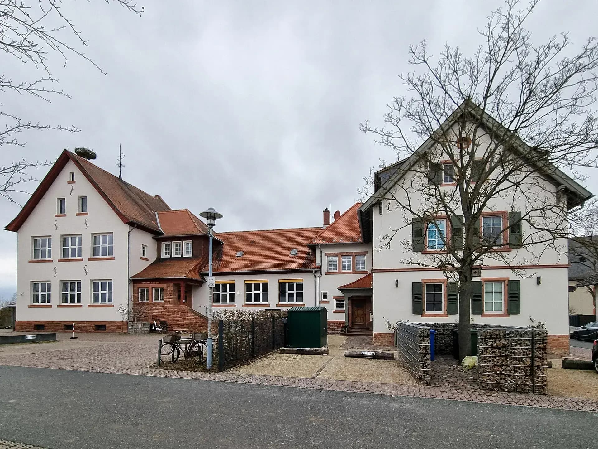 Ehemalige Schule in Babenhausen-Hergershausen