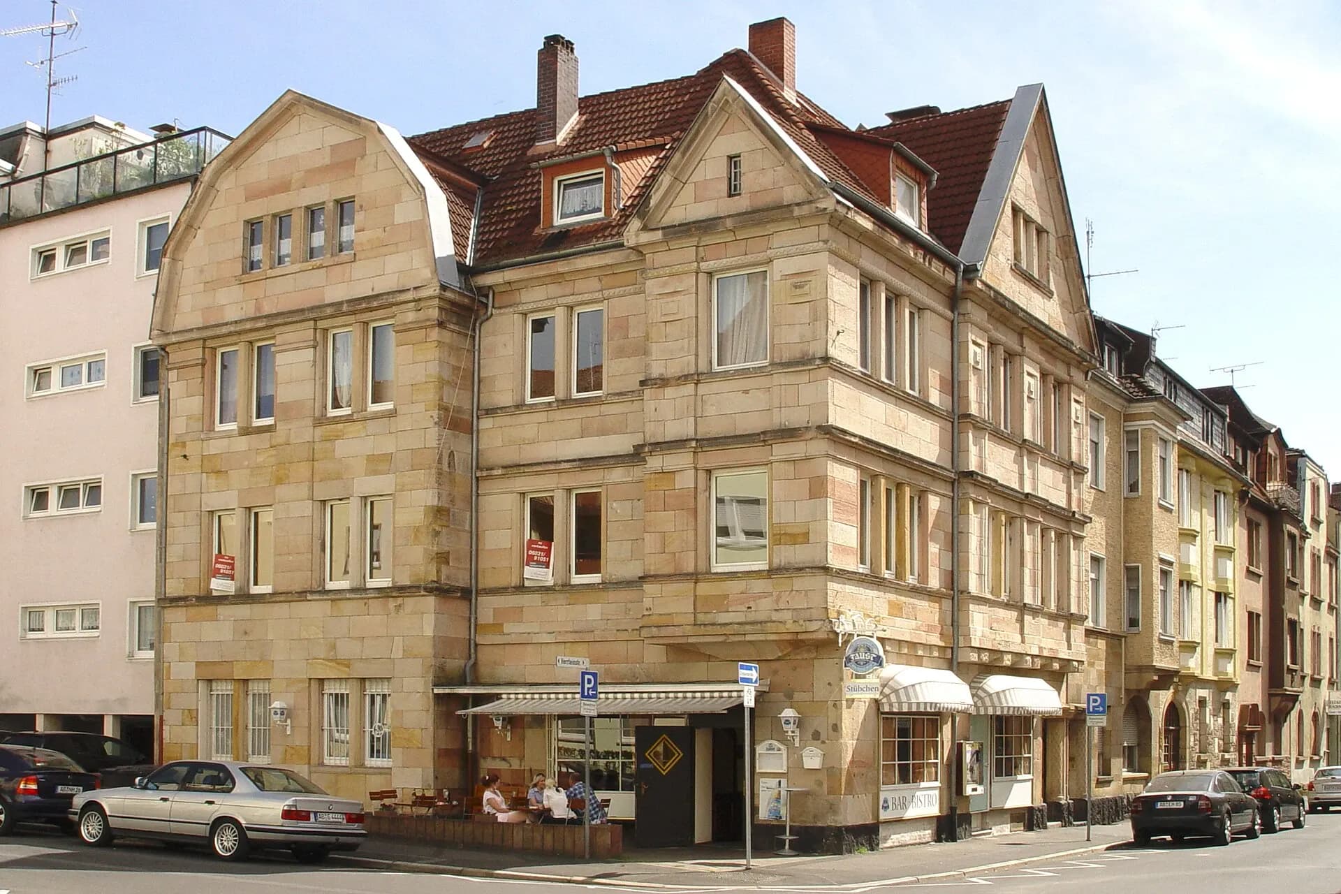 Gründerzeit-Eckhaus in der Herrleinstraße in Aschaffenburg