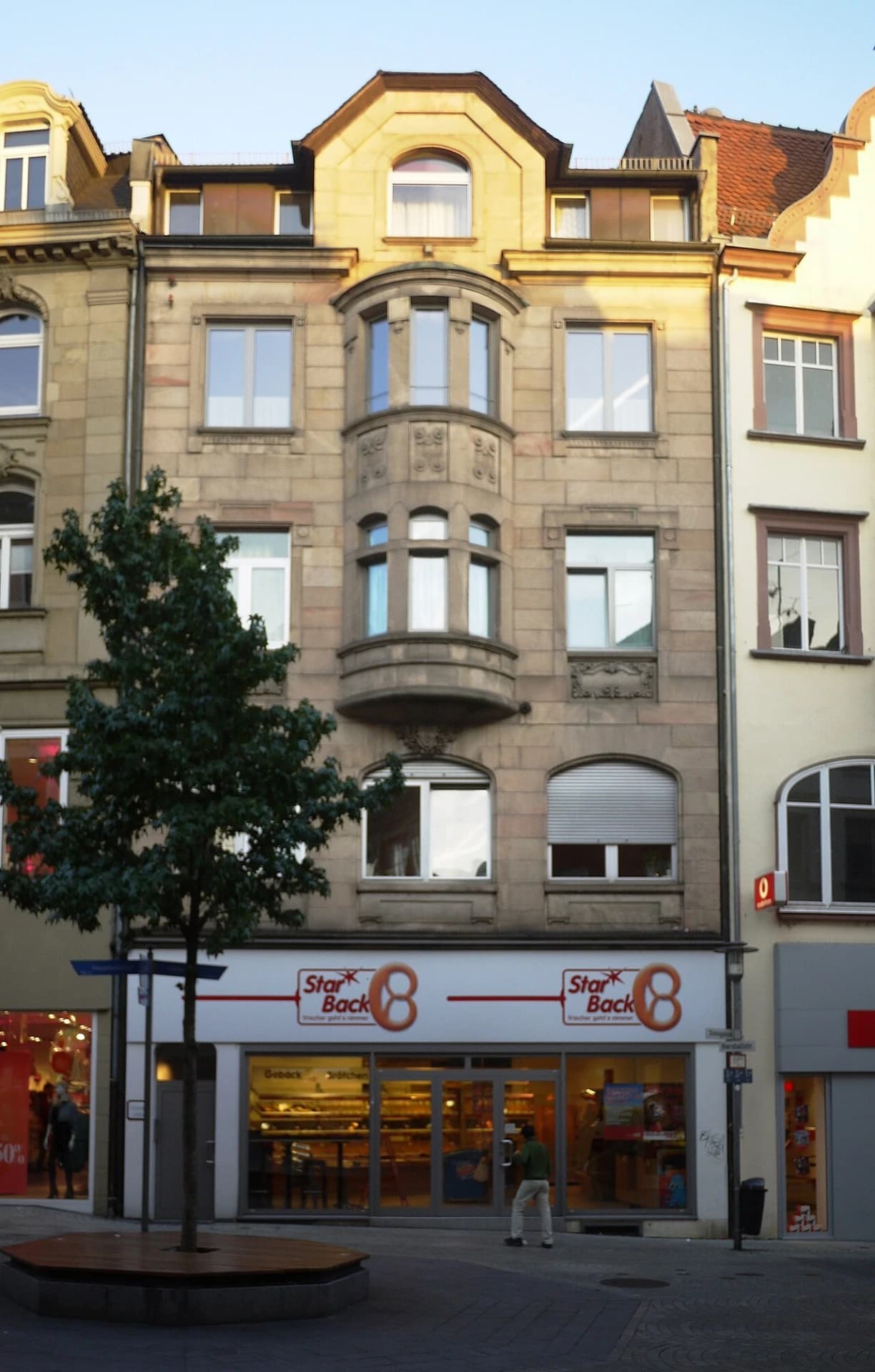 Gründerzeithaus in der Herstallstraße 10 in Aschaffenburg