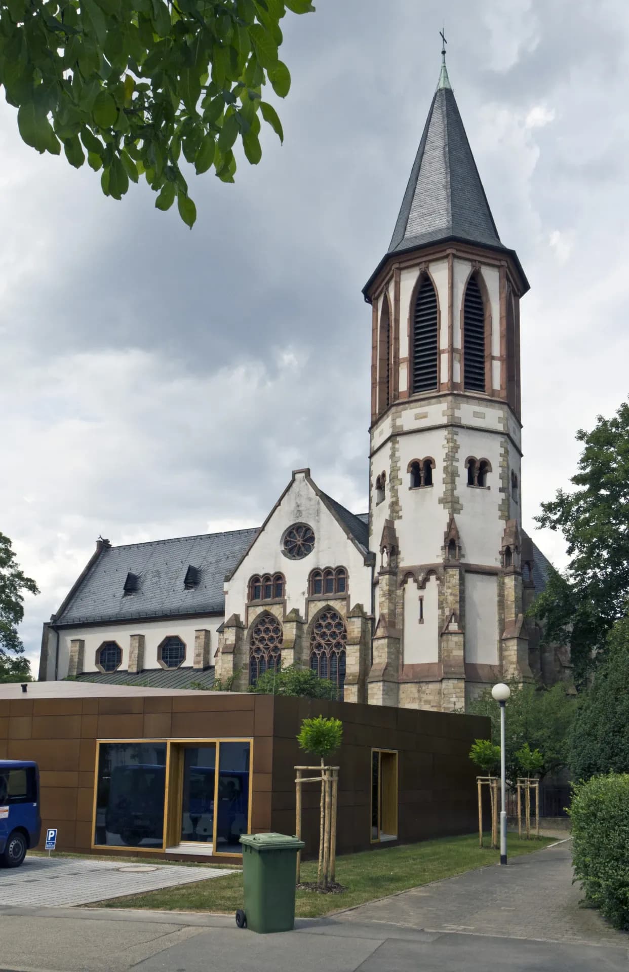 Katholische Herz-Jesu-Kirche in Gustavsburg
