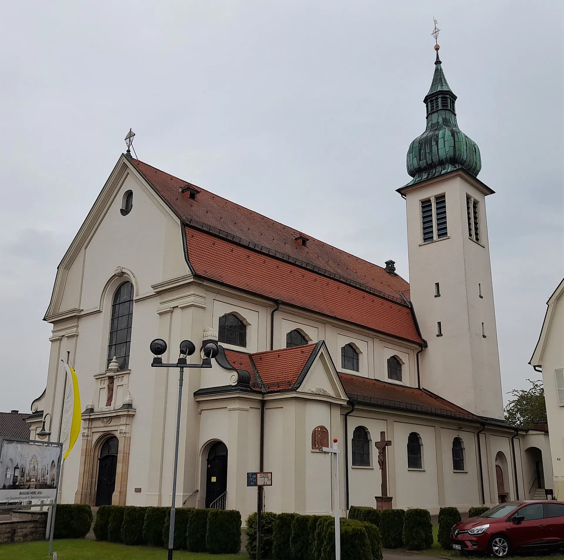Herz-Jesu-Kirche in Obertshausen