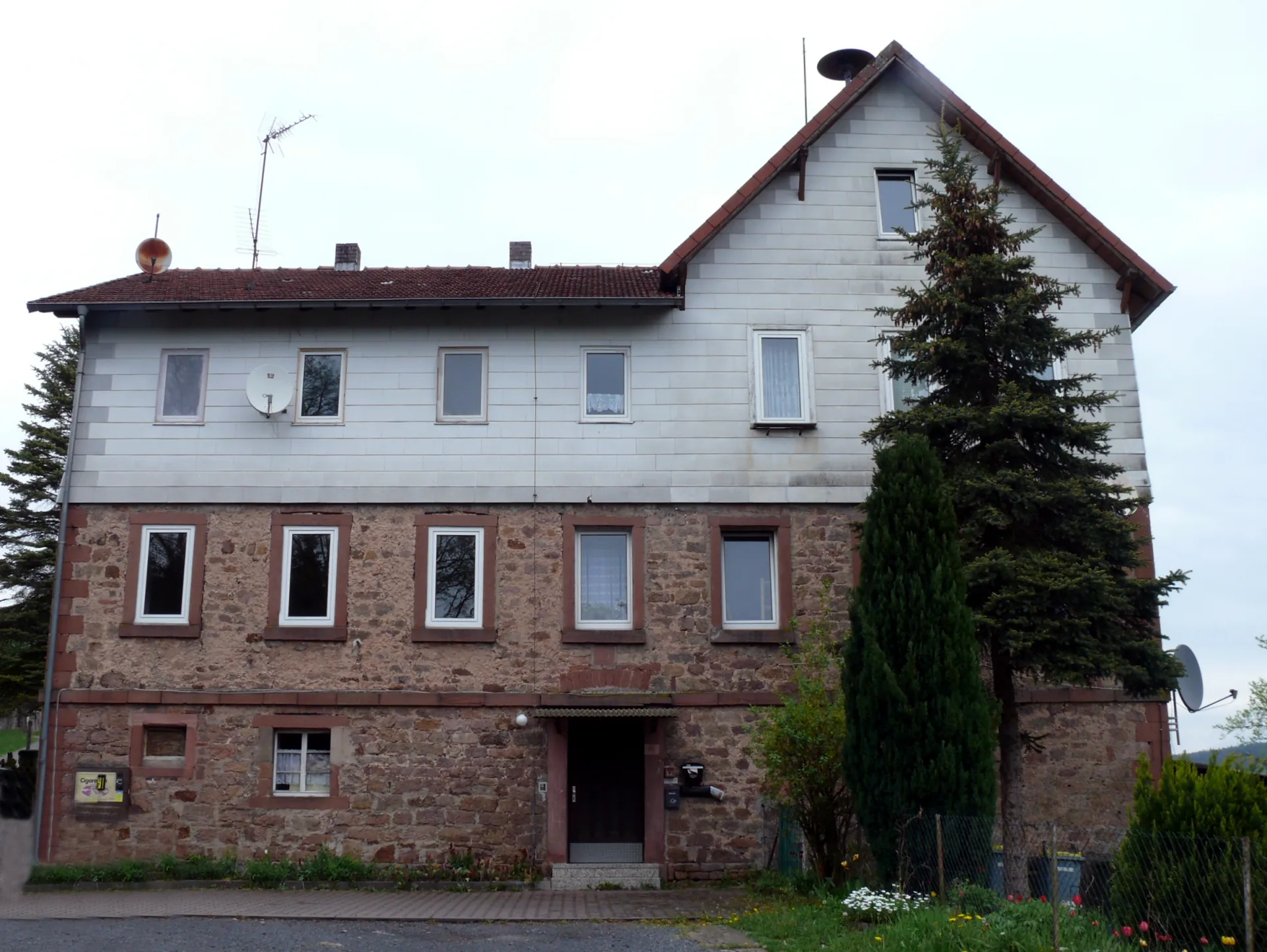 Ehemalige Schule im Stadtteil Hesseldorf in Wächtersbach