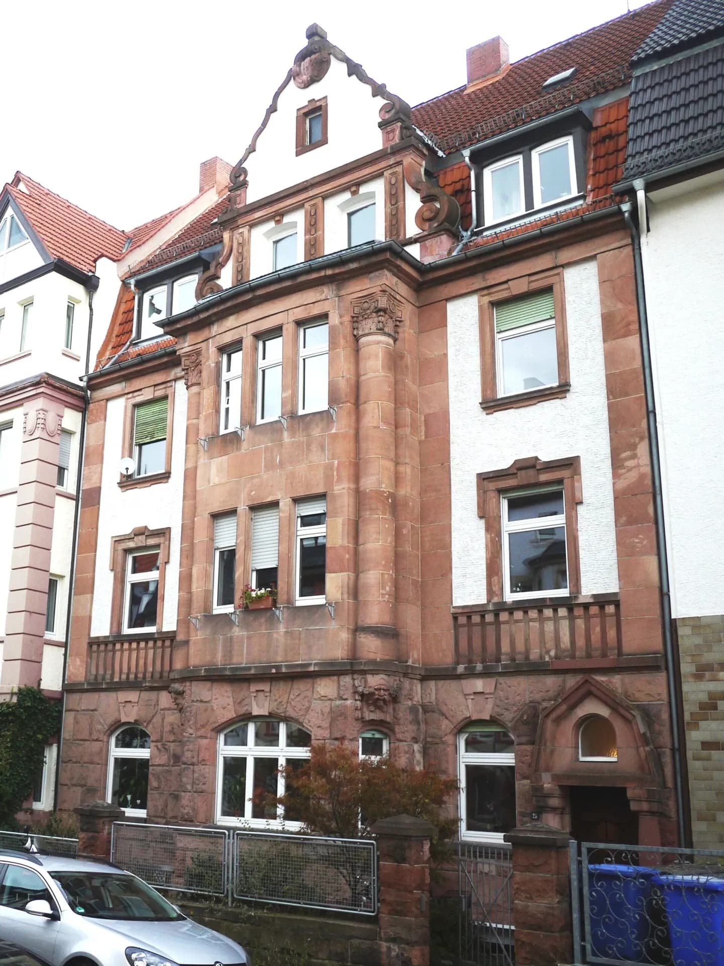 Gründerzeit-Mietshaus in der Hettinger Straße in Aschaffenburg