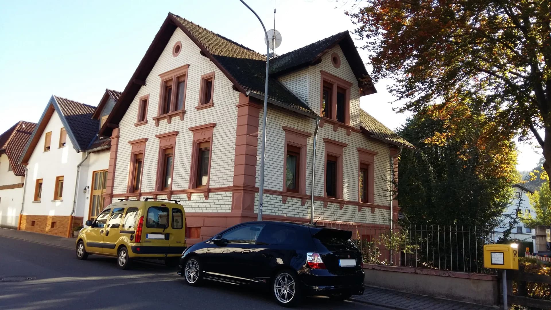 Backsteinvilla in der Wilhelm-Leuschner-Straße in Heubach