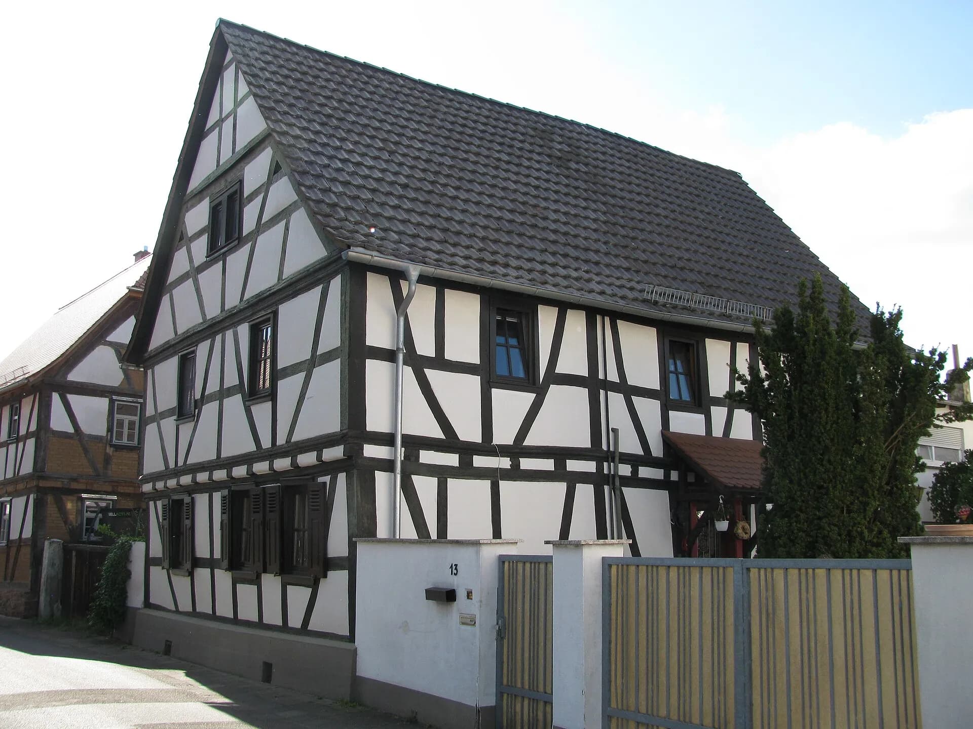 Fachwerkhaus Hintergasse 13 in Hanau-Großauheim