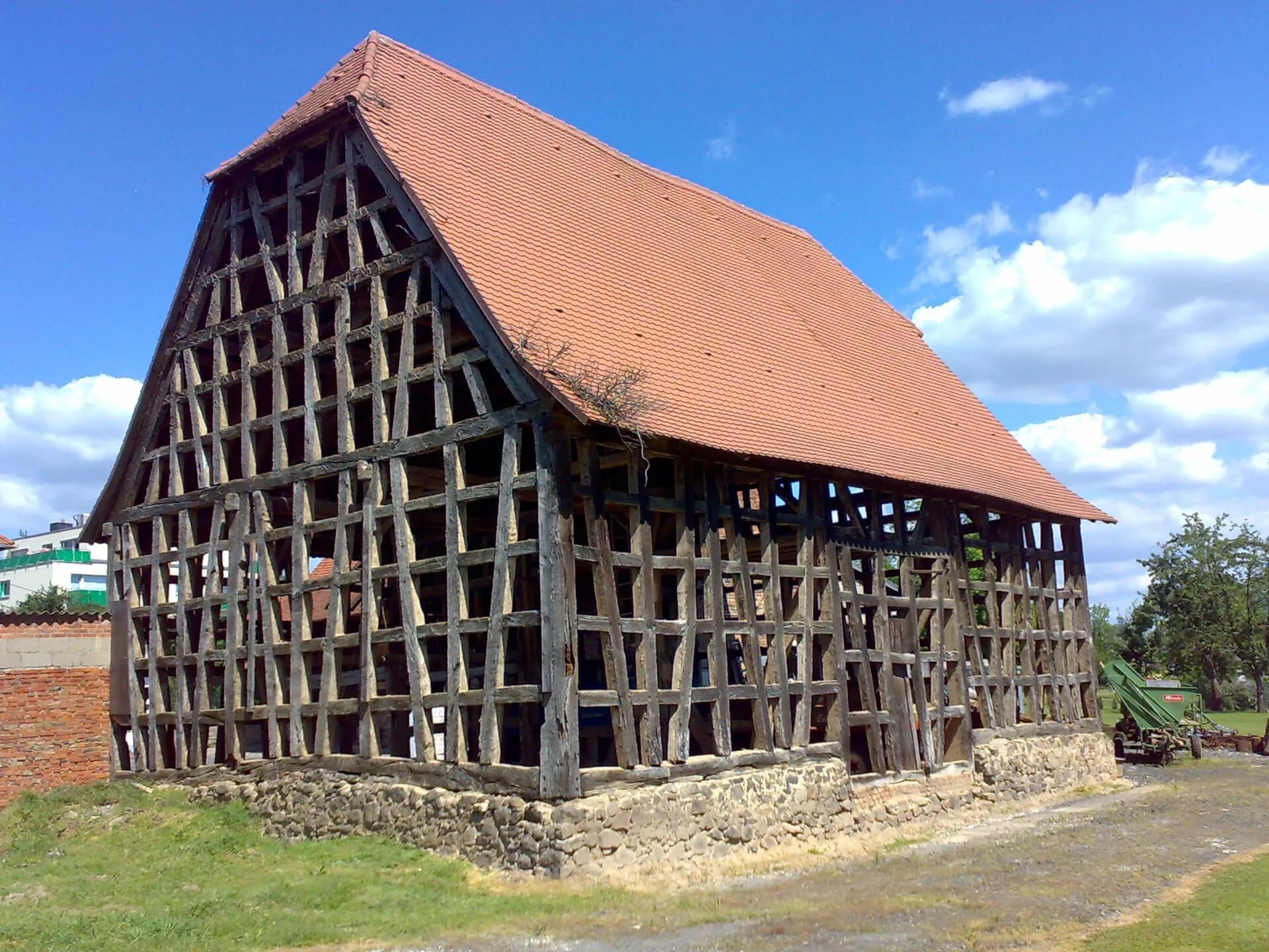 Historische Fachwerkscheune in Frankfurt Kalbach-Riedberg