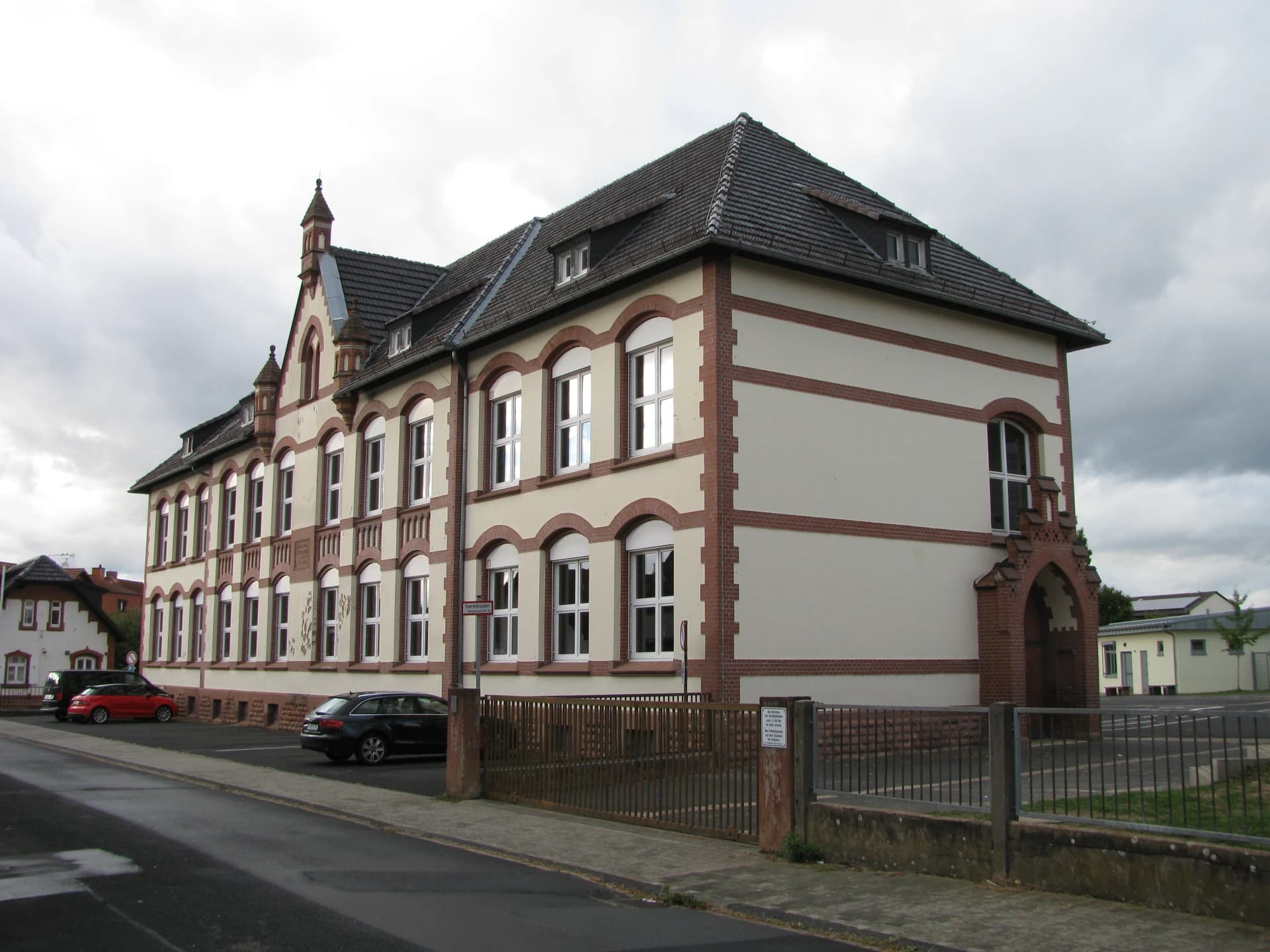 Historisches Schulgebäude in der Bremesgasse in Langenselbold