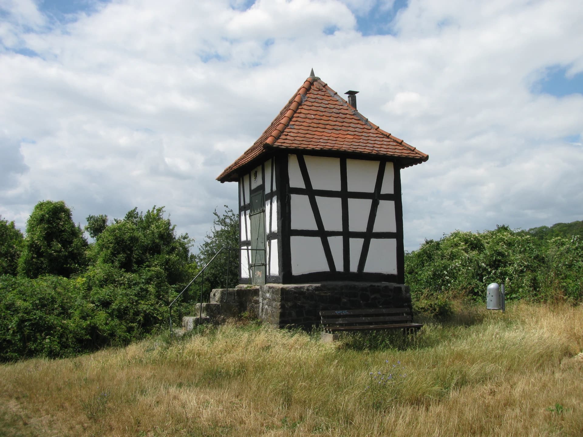 Schützenhäuschen bei Maintal-Hochstadt