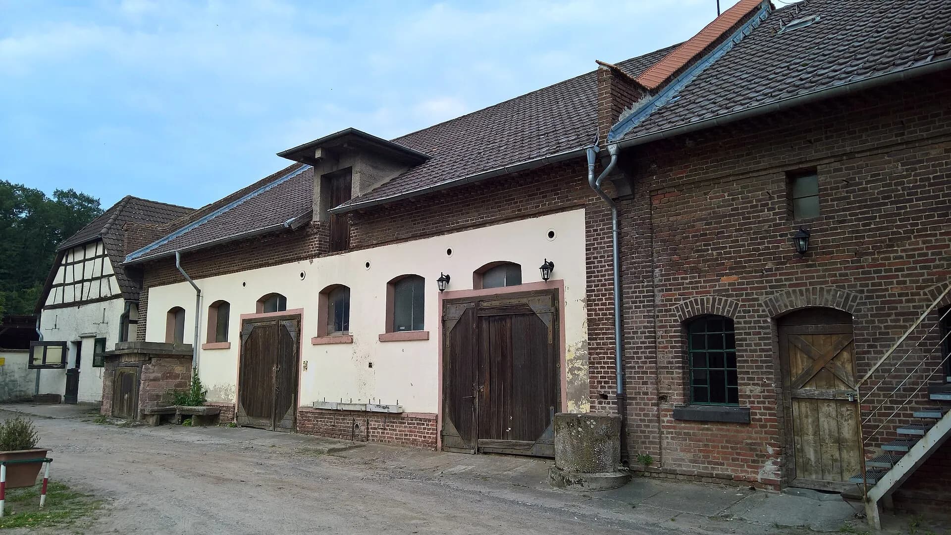 Scheune am Hofgut Kranichstein in Darmstadt-Kranichstein