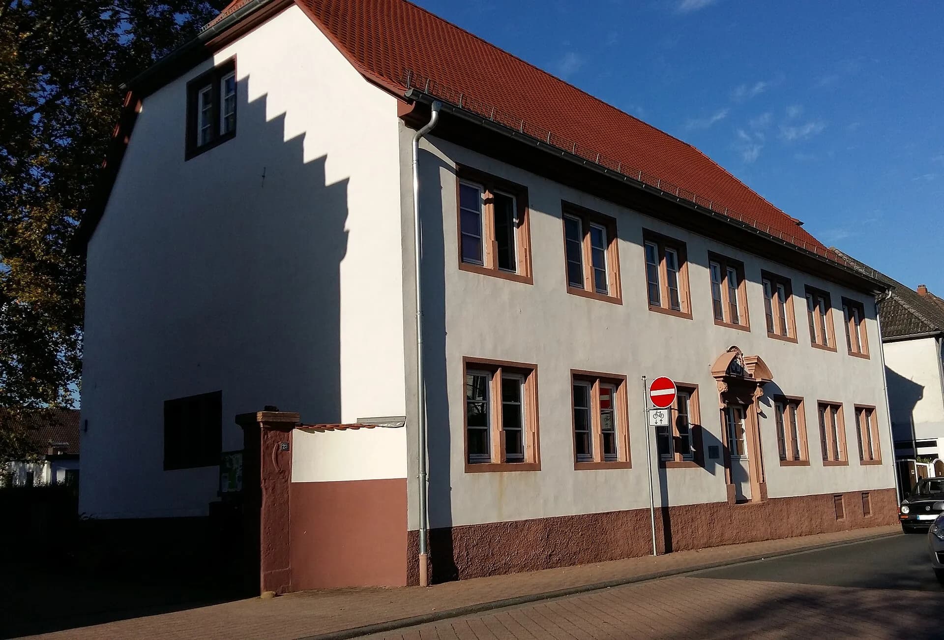 Herrenhaus des Hofguts Schrautenbach in Gundernhausen