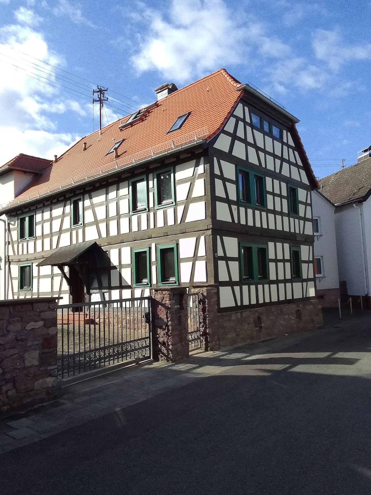 Hoftor der Hofreite Am Alten Rathaus 15 in Dreieich-Offenthal