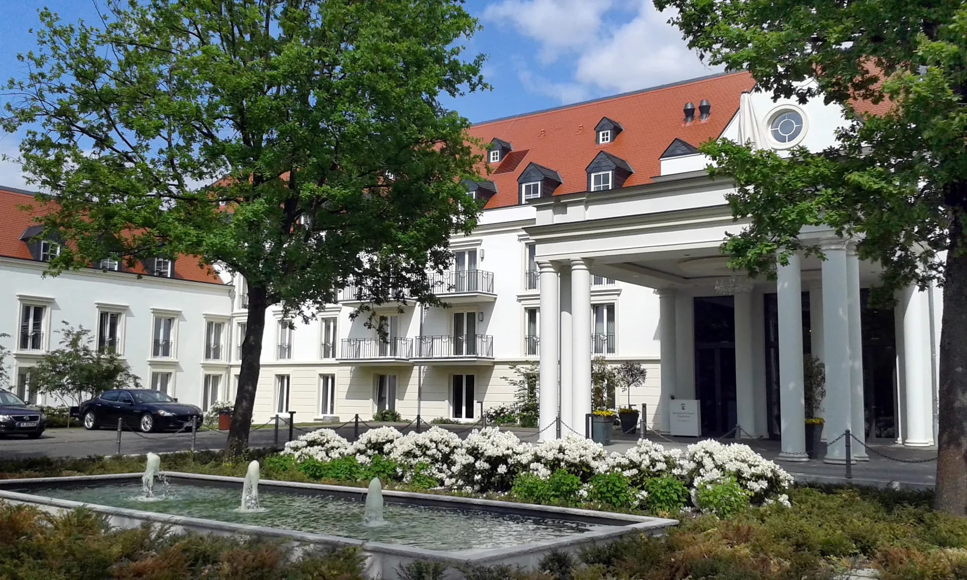 Hotelanlage in Neu-Isenburg-Gravenbruch