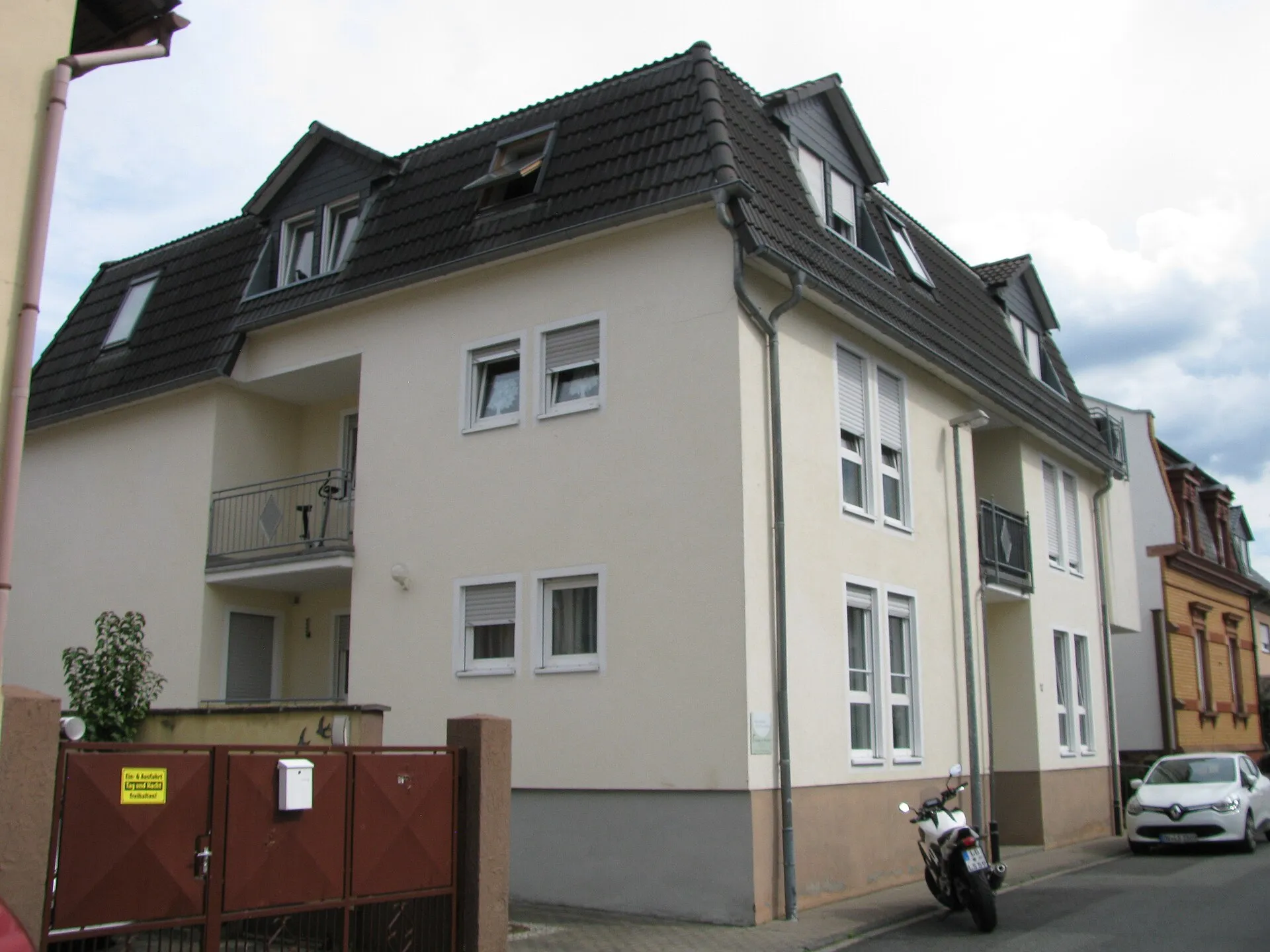 Wohnhaus in der Hügelstraße 12 in Langen