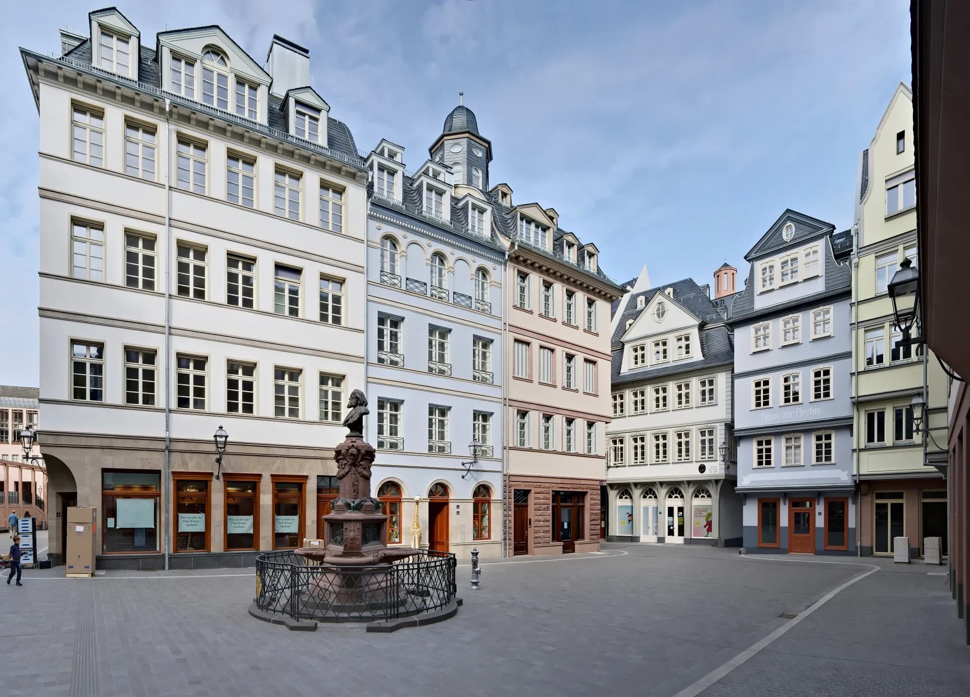 Hühnermarkt mit Stoltzebrunnen in der Frankfurter Altstadt