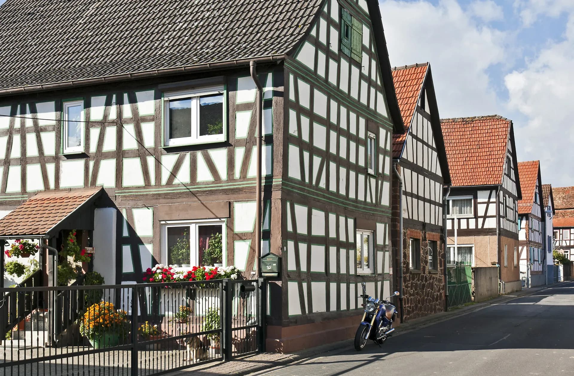 Fachwerkhäuser in der Langstraße in Ronneburg-Hüttengesäß