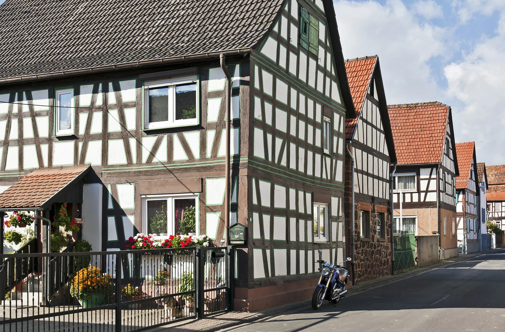 Fachwerkhäuser in der Langstraße in Ronneburg-Hüttengesäß