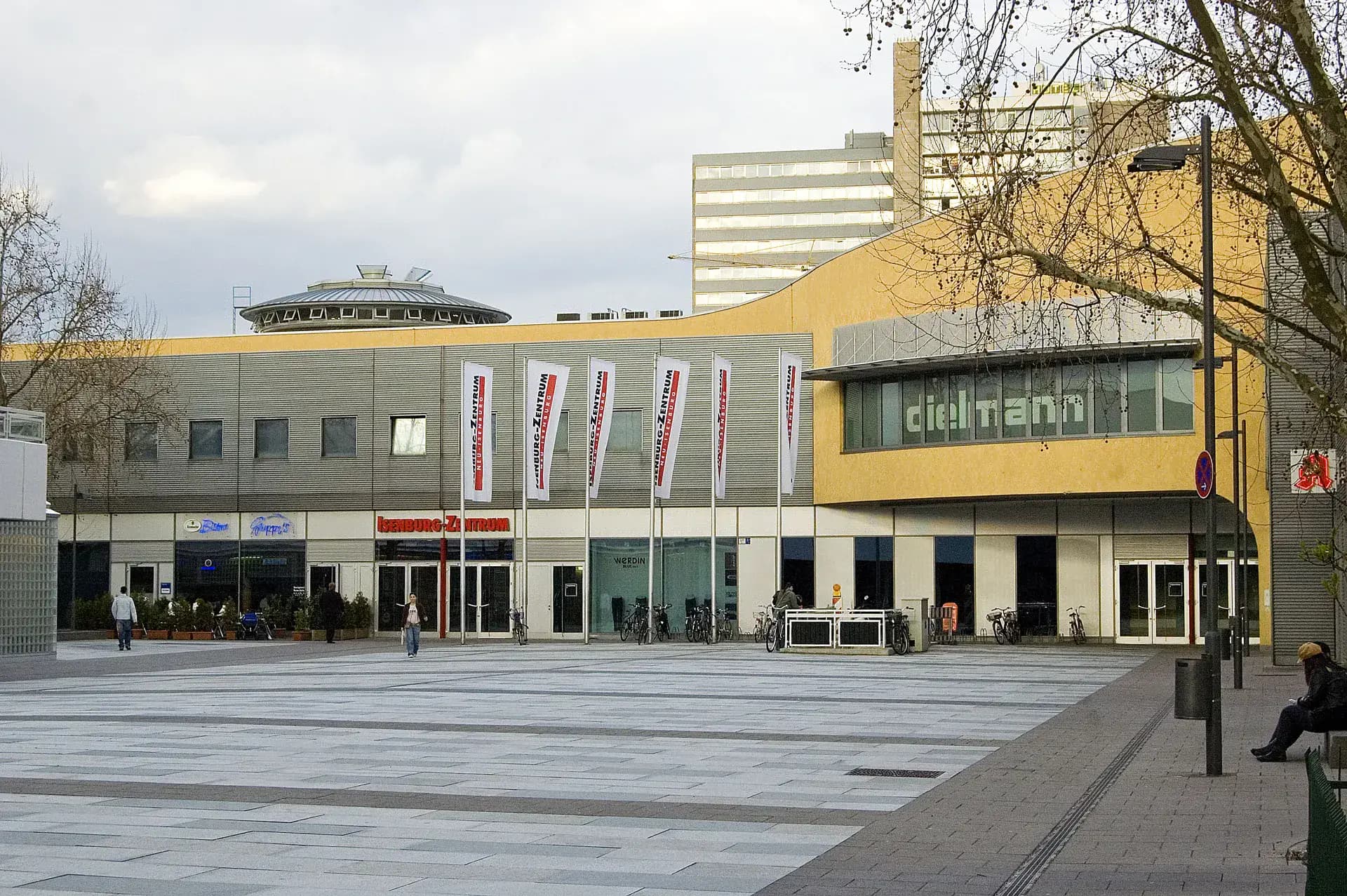 Einkaufszentrum Isenburg-Zentrum in Neu-Isenburg