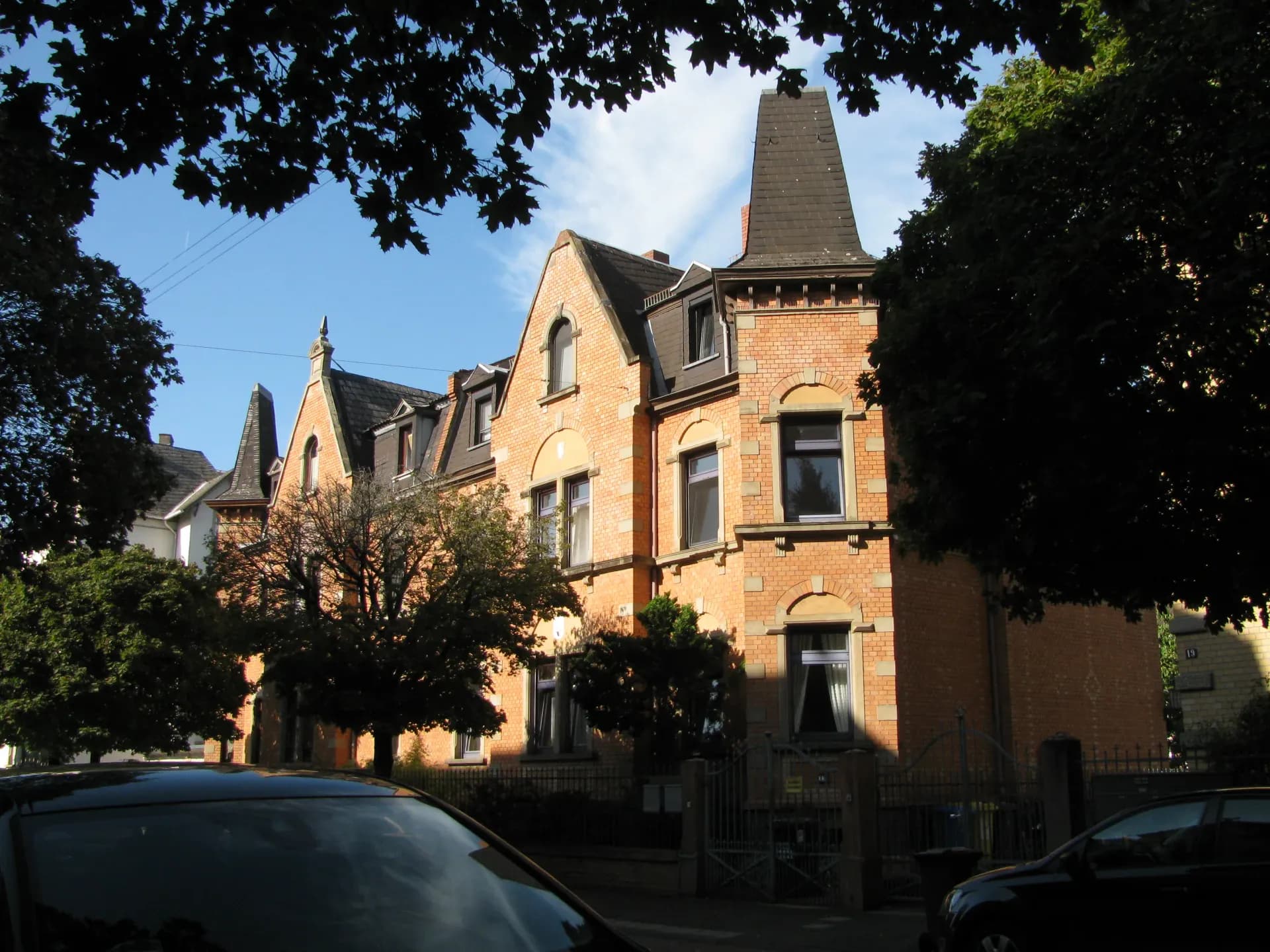 Backsteinvillen in der Jahnstraße in Hanau
