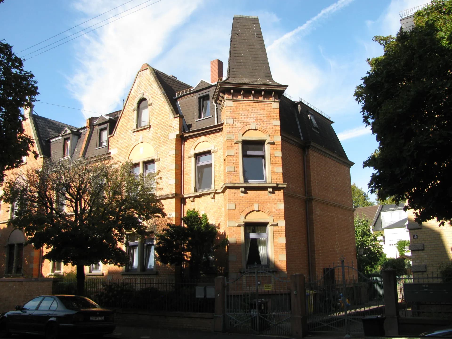 Sandsteinvilla in der Jahnstraße 17 in Hanau