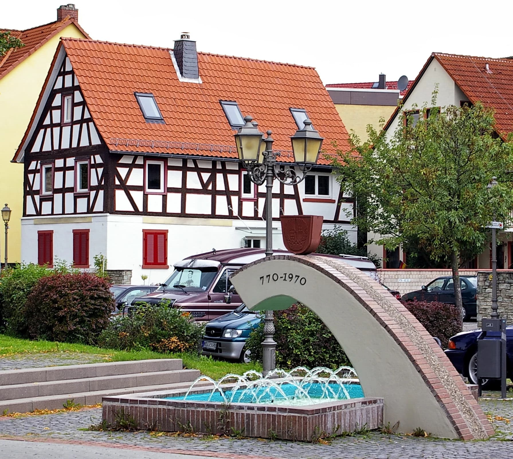 Jubiläumsbrunnen in der Ortsmitte von Eschborn