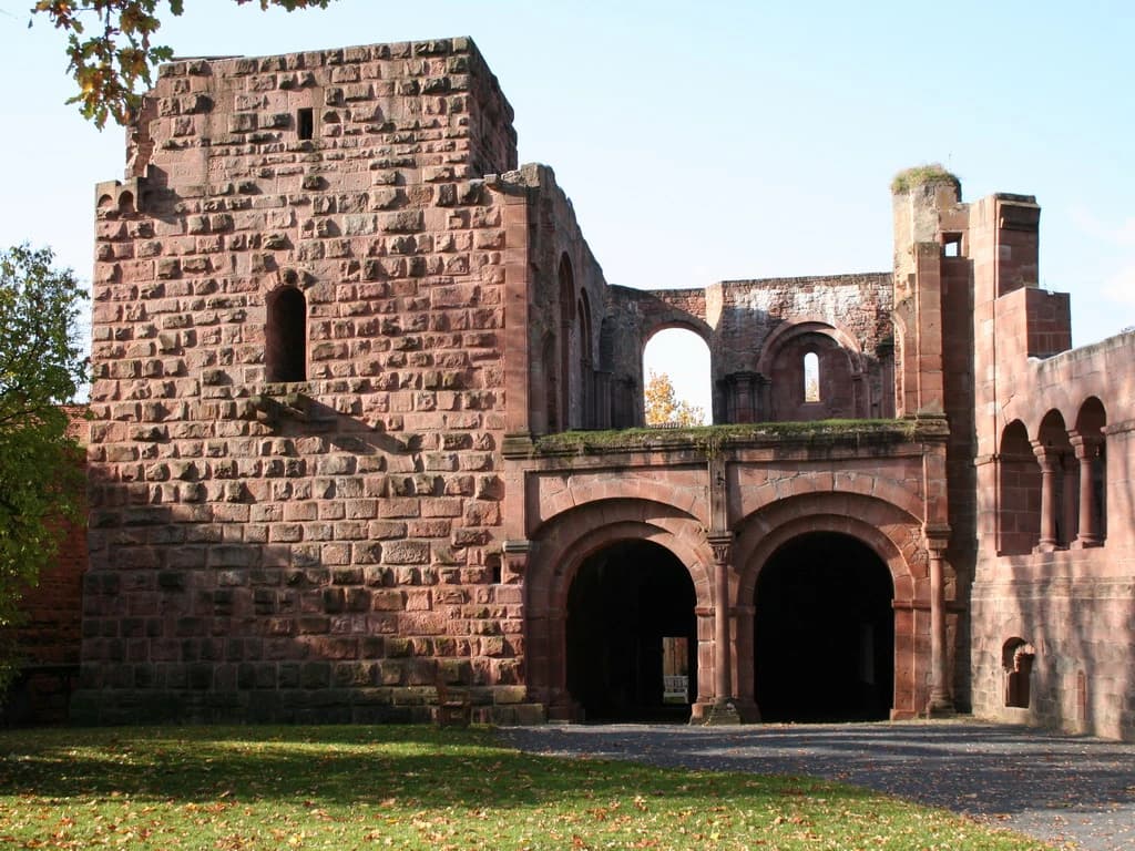 Torbau der Kaiserpfalz in Gelnhausen