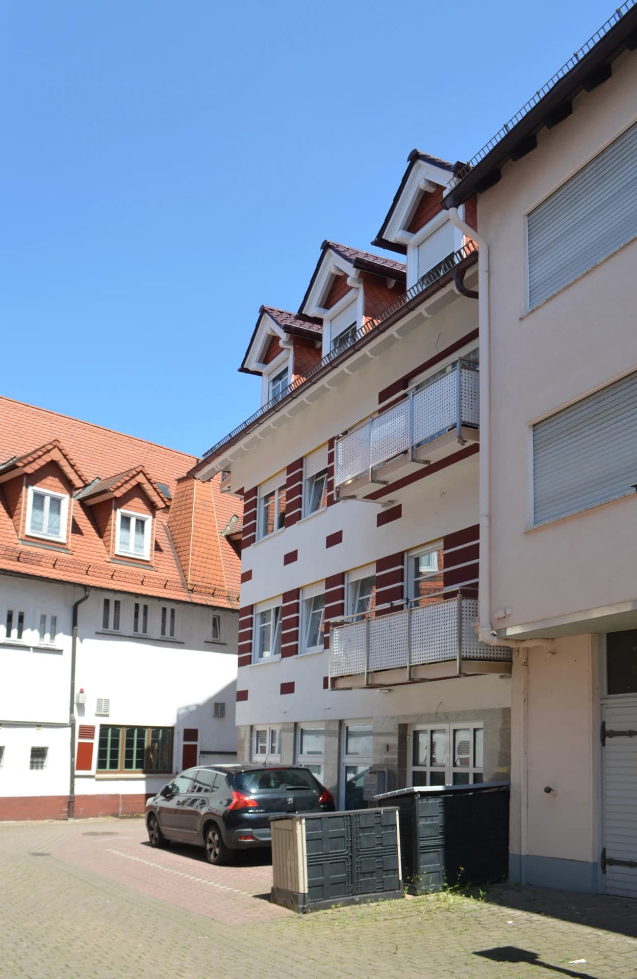 Wohnhäuser an der Kanalstraße 1 in Bad Orb